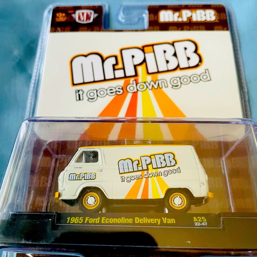 NEW In Packaging-M2 Mr. Pibb